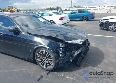 2019 BMW 530E Iperformance из США, поврежденный, VIN WBAJA9C55KB398775